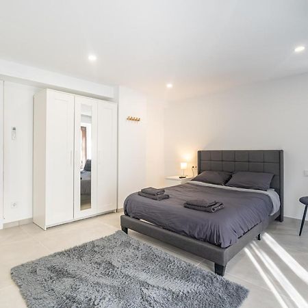 New Modern Cozy Apartment Валенсия Екстериор снимка