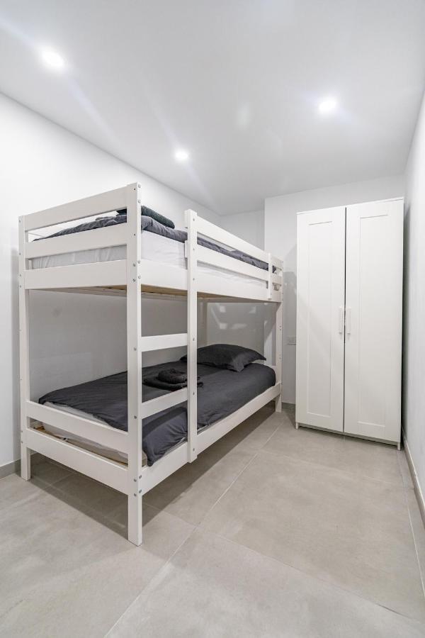 New Modern Cozy Apartment Валенсия Екстериор снимка